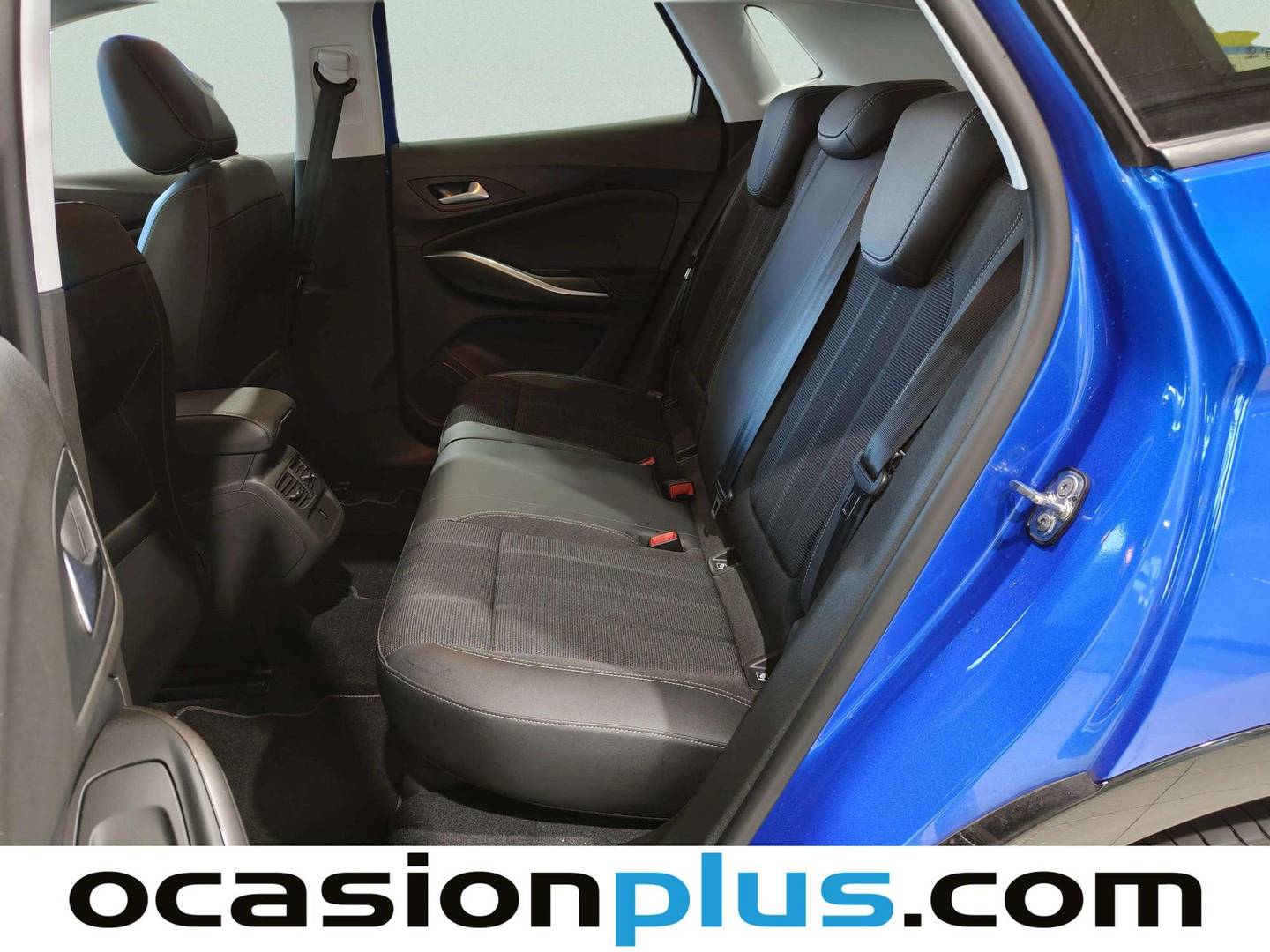 Foto asientos traseros Opel Grandland Opel Grandland 1.2 Turbo GS Line (130 CV)