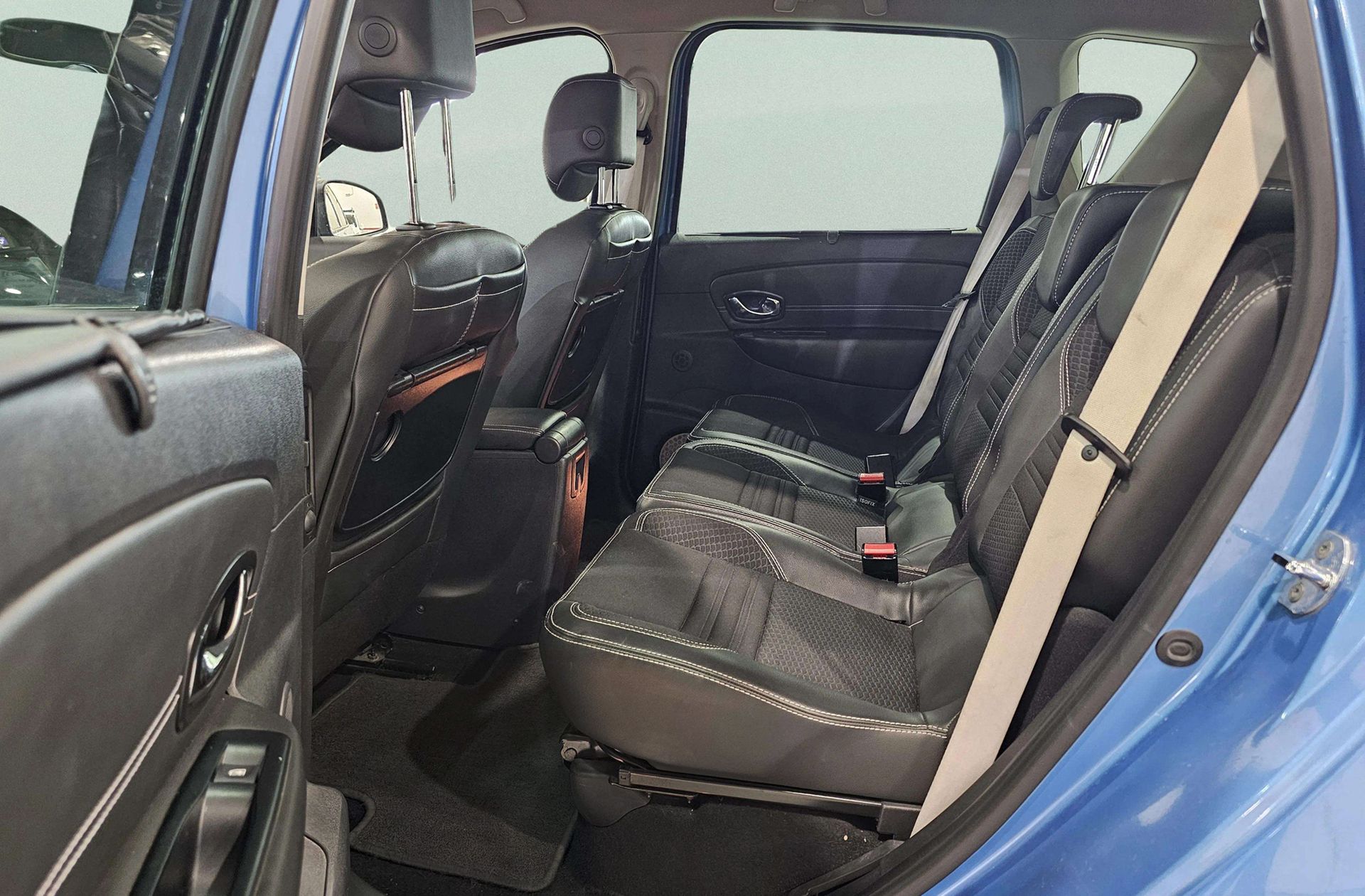 Renault Scénic dCi 110 Bose EDC Euro6 - foto 13