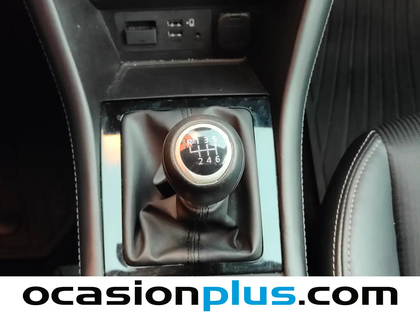 Foto Mazda CX-3 Mazda CX-3 2.0 G Zenith 2WD (121 CV)