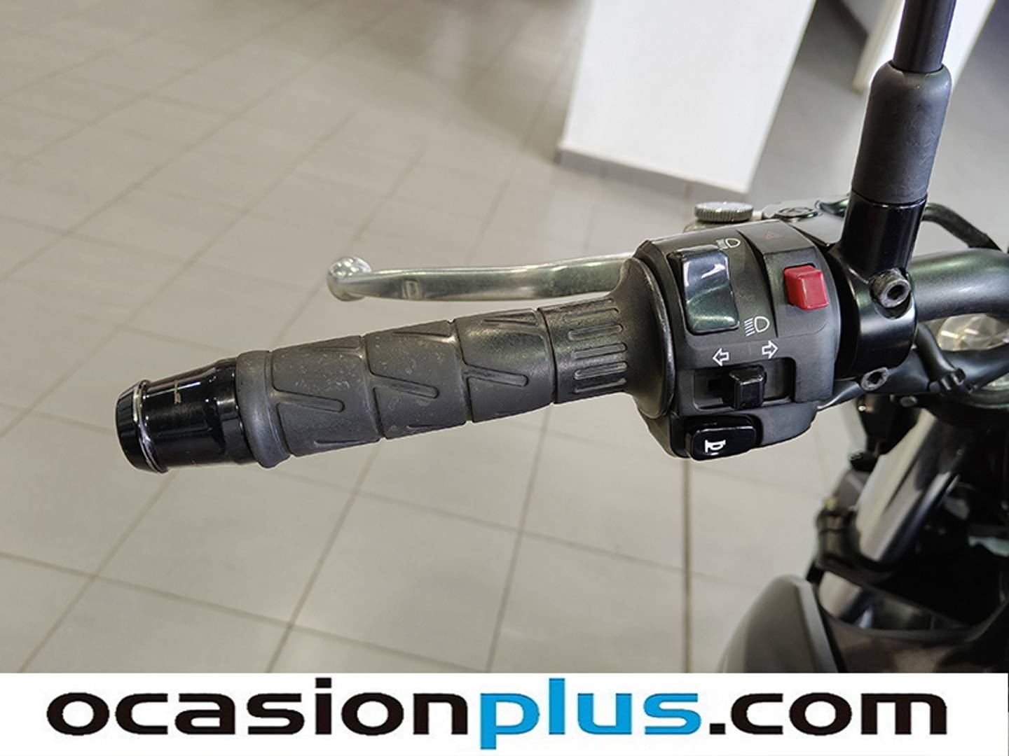 Foto Kawasaki Z 650 Kawasaki Z 650 Z 650 (48 CV)