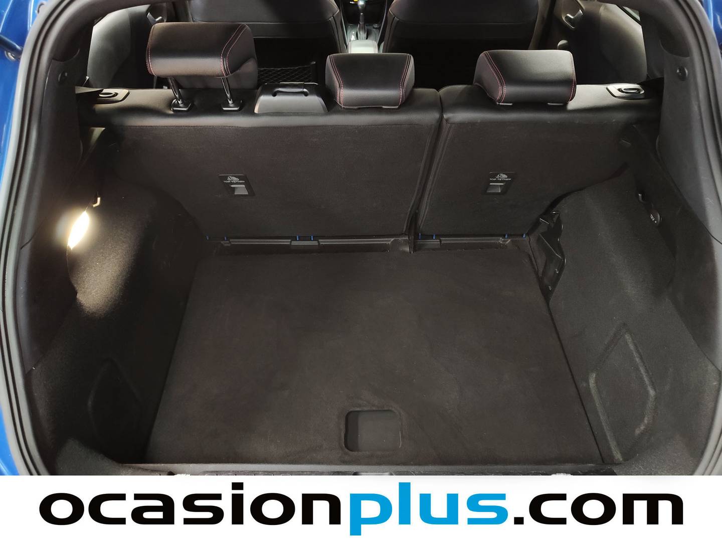 Foto Ford Puma Ford Puma 1.0 EcoBoost MHEV ST-Line X Auto (125 CV)