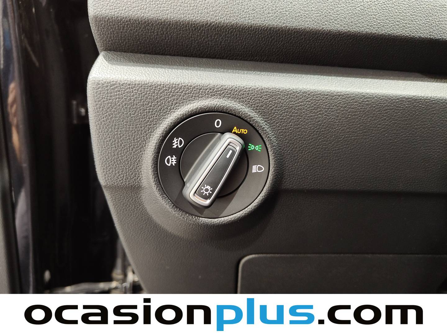 Foto Volkswagen T-Roc Volkswagen T-Roc Advance 2.0 TDI (150 CV) DSG