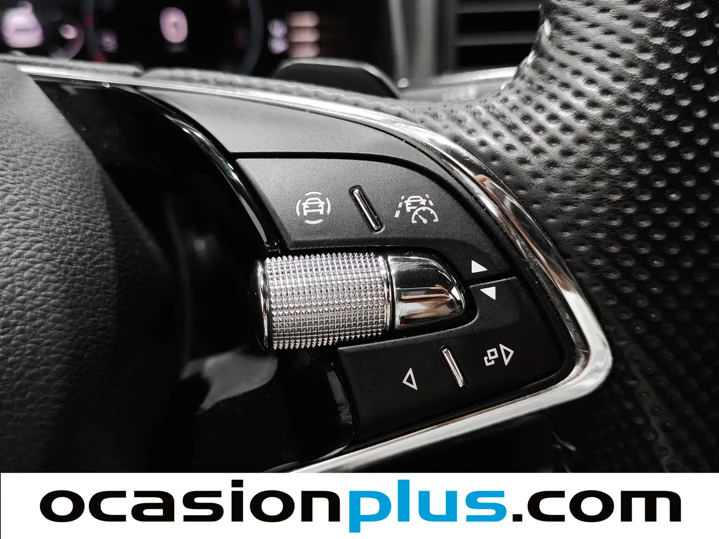 Foto Skoda Karoq Skoda Karoq 1.5 TSI ACT Sportline DSG (150 CV)