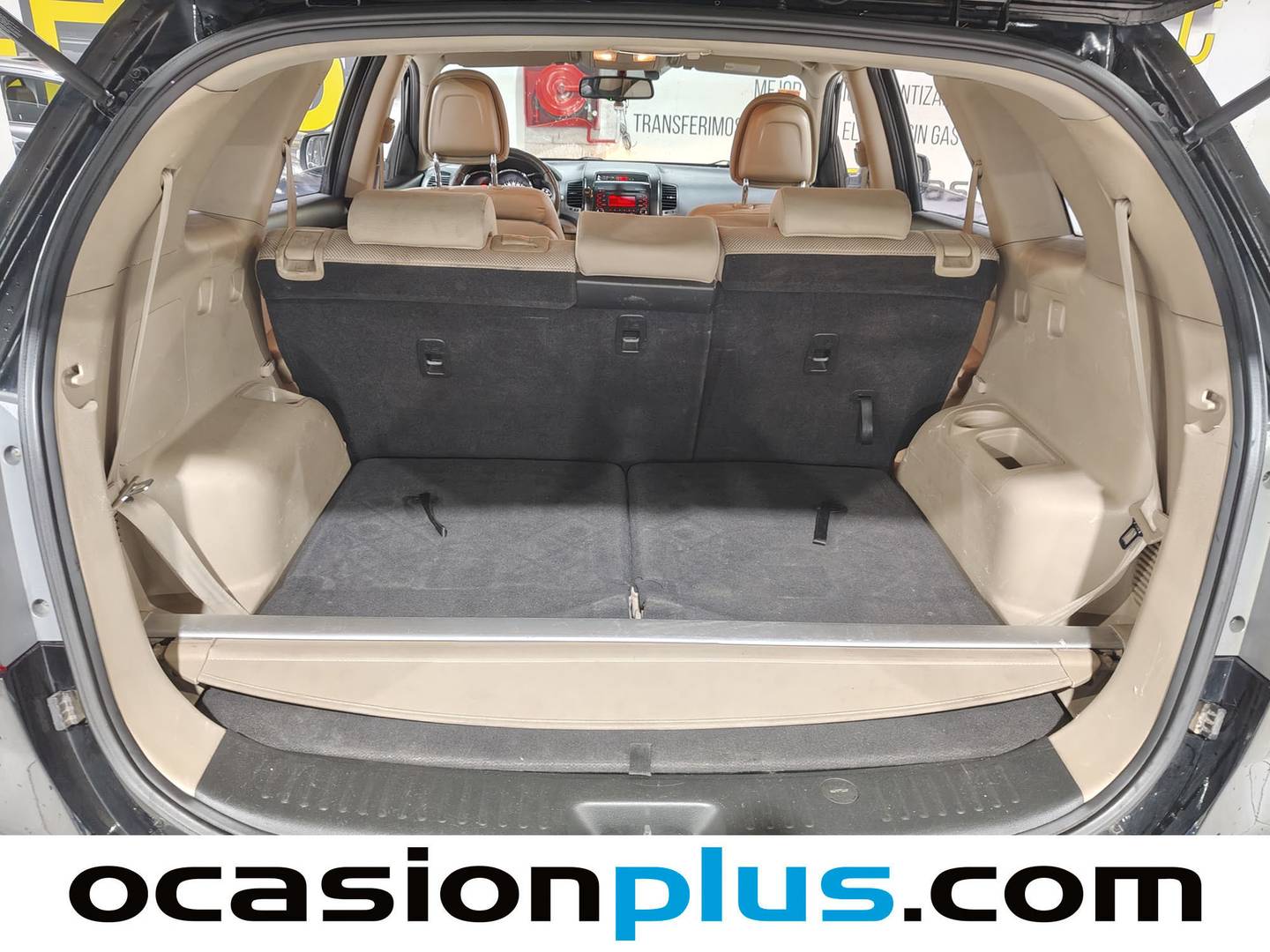 Fotos maletero KIA Sorento KIA Sorento 2.0 CRDi Drive 4x2 (150 CV) 7 Plazas