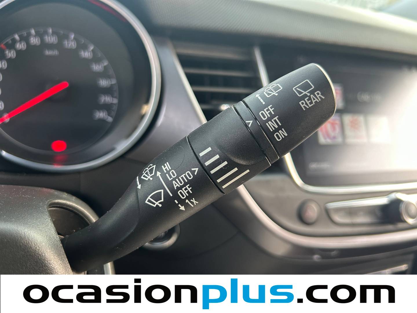 Foto Opel Crossland X Opel Crossland X 1.2 Turbo S&S Innovation Auto (130 CV)