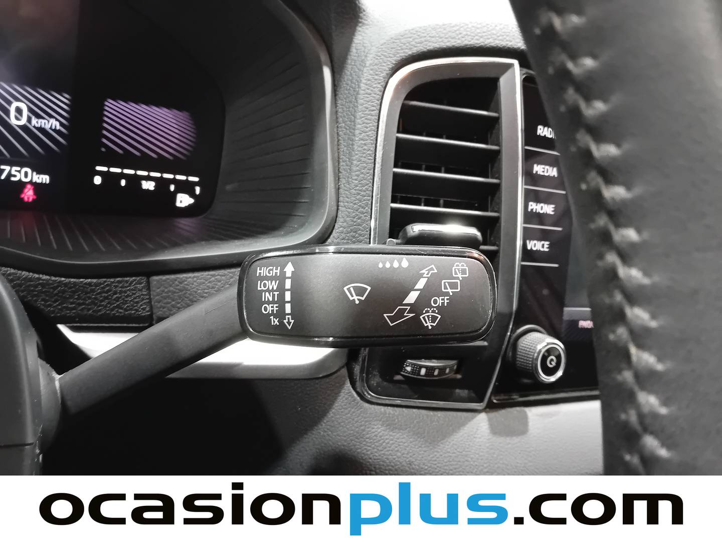 Foto Skoda Karoq Skoda Karoq 2.0 TDI Selection (115 CV)