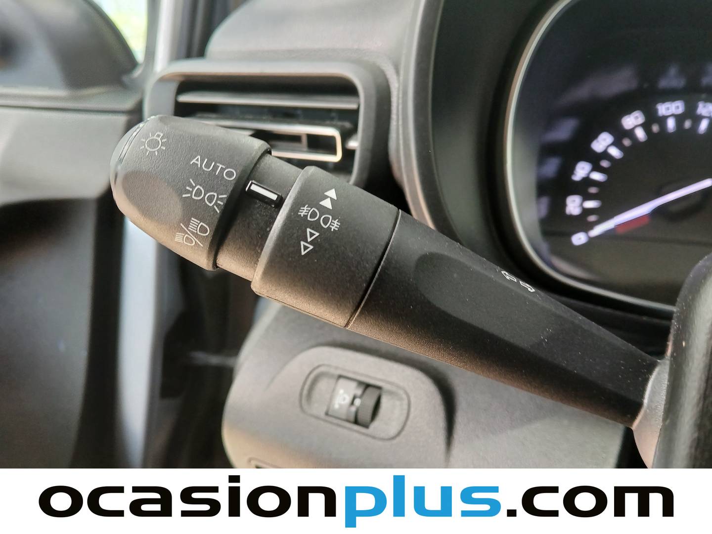 Citroën Berlingo Citroën Berlingo BlueHDi 130 S&S Talla XL Feel Pack (130 CV) de ocasión