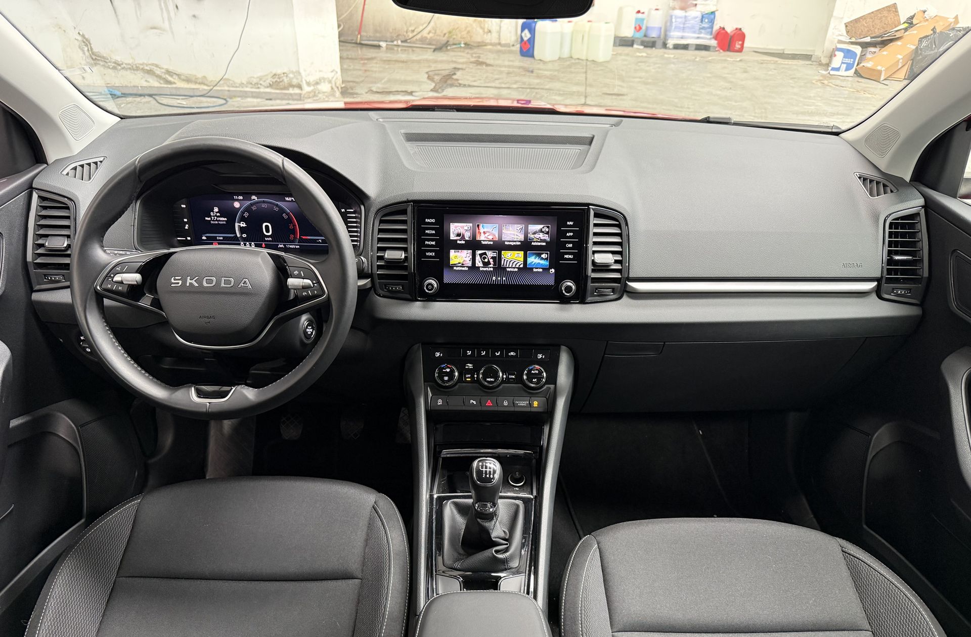 Škoda Karoq 1.0 TSI Selection - foto 6