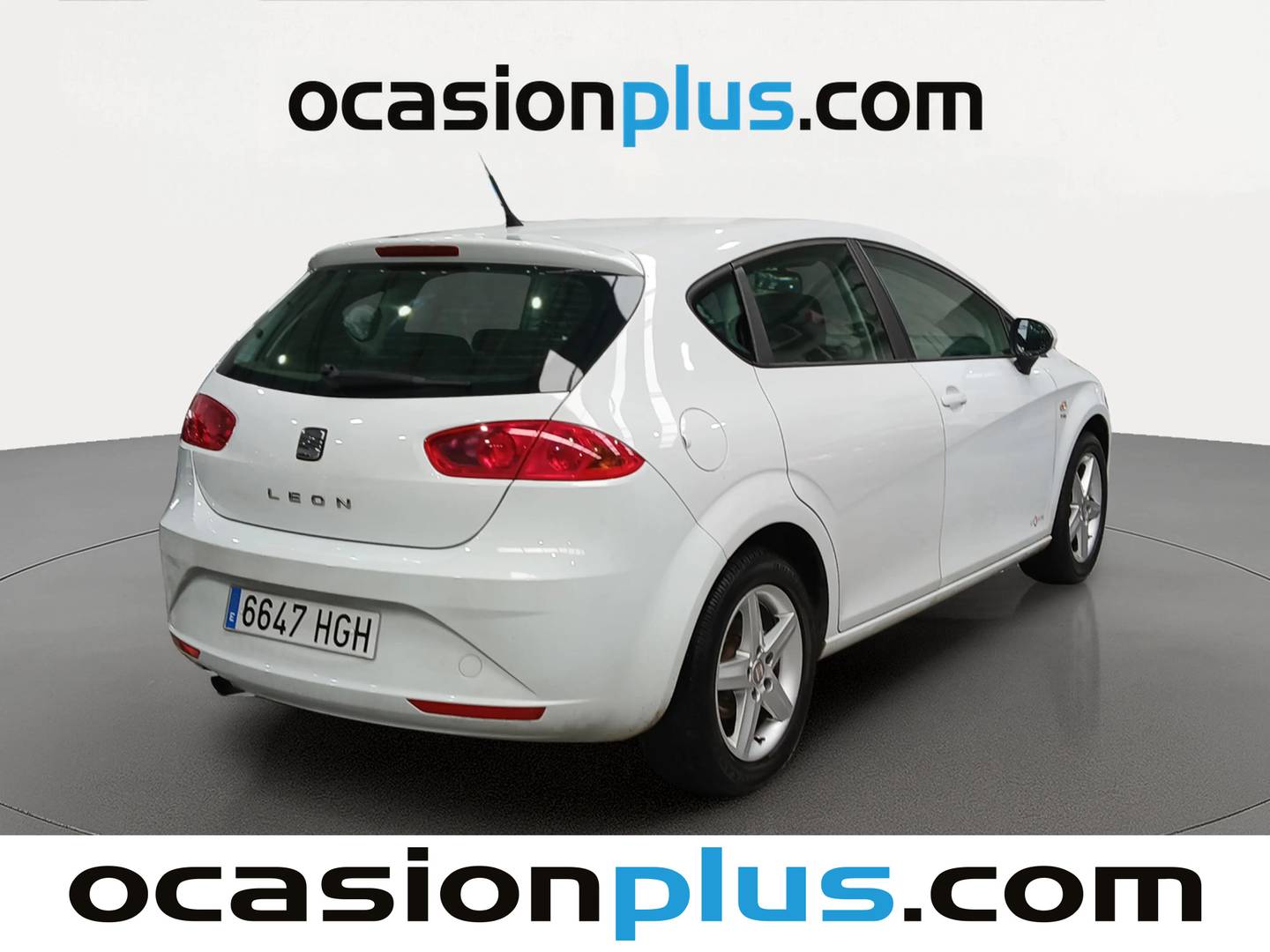 Foto trasera Seat León Seat León 1.2 TSI Reference Copa (105 CV) derecha