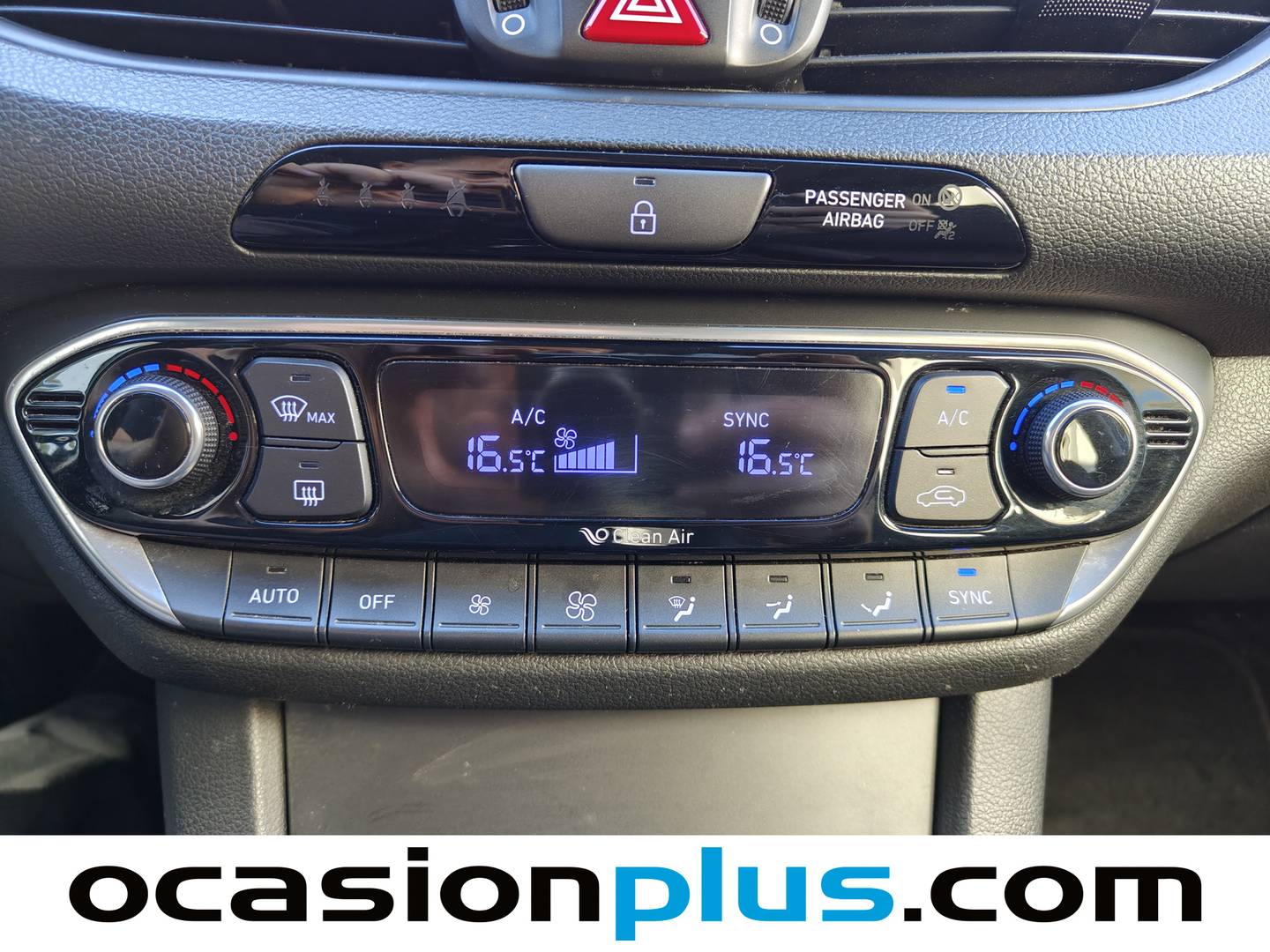 Foto Hyundai i30 Hyundai i30 1.6 CRDI Style Sky (136 CV)