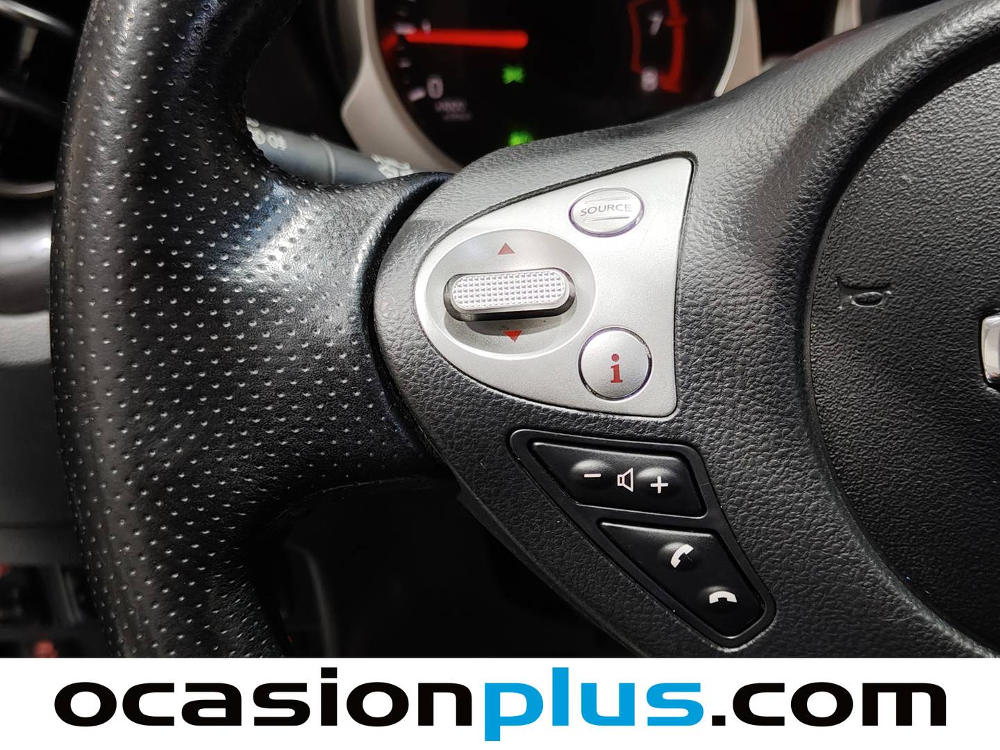 Foto Nissan JUKE Nissan Juke DIG-T N-Connecta 4x2 (115 CV)