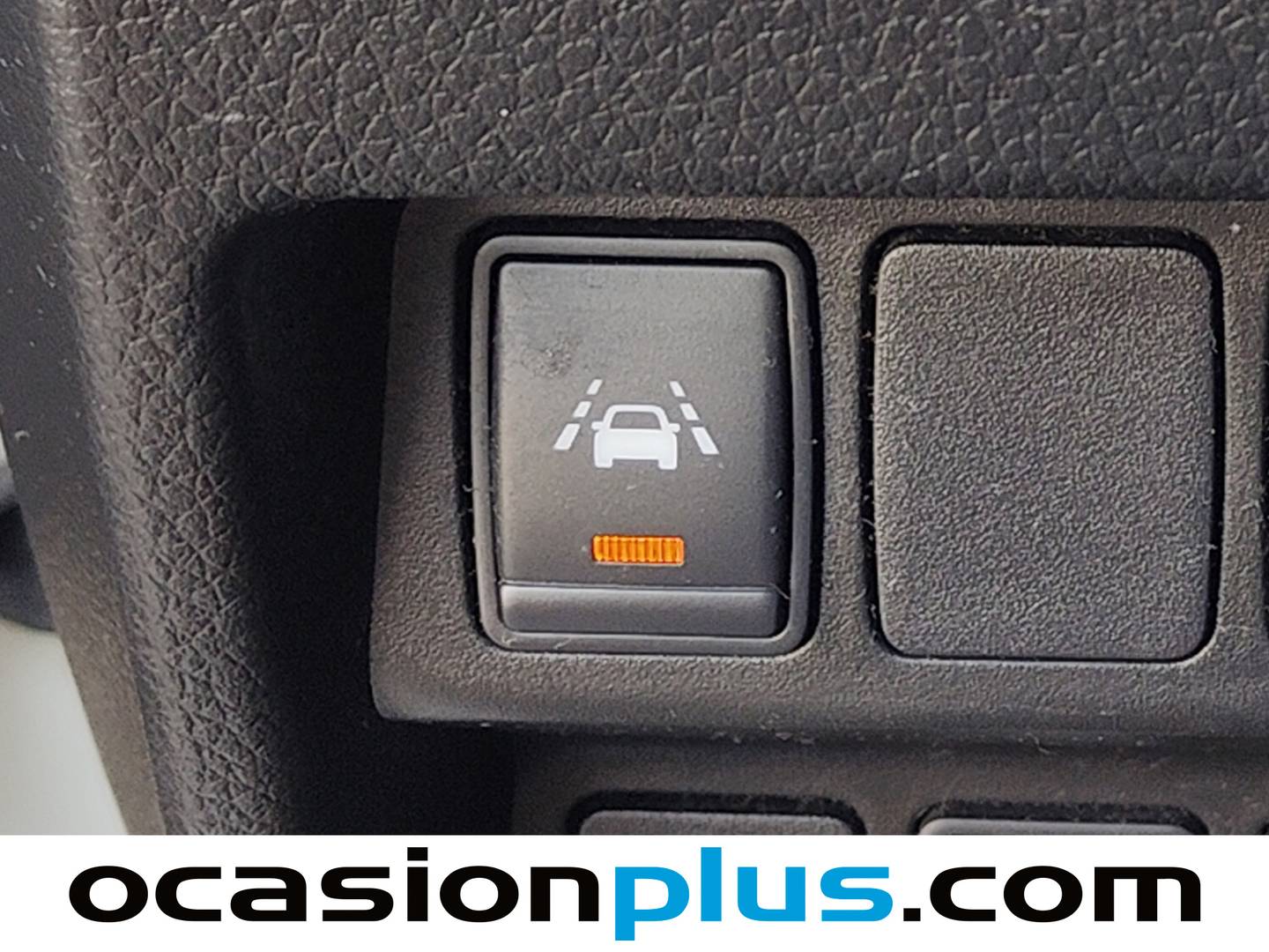 Extras del Nissan QASHQAI Nissan Qashqai DIG-T 140 N-Connecta 4x2 (140 CV)
