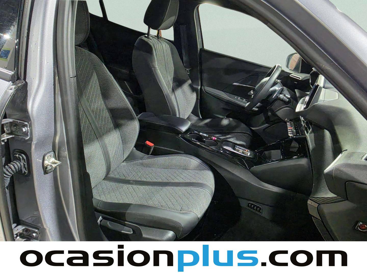 Peugeot 2008 Peugeot 2008 Allure Hybrid eDCS6 (145 CV) híbrido