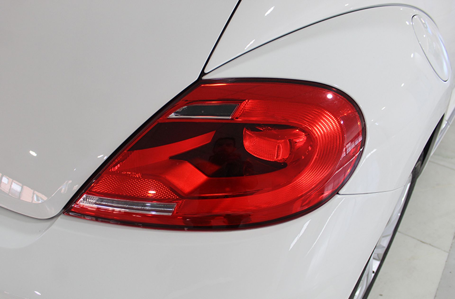 Volkswagen Beetle 1.6 TDI Design - foto 16