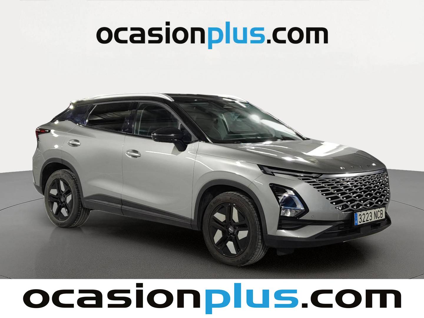 Foto delantera OMODA 5 OMODA 5 1.6 TGDI Premium (145 CV) derecha