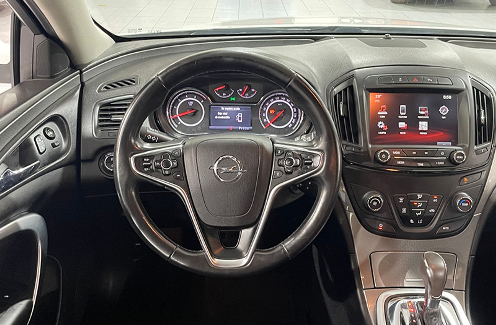 Opel Insignia 1.6 CDTI Selective - foto 18