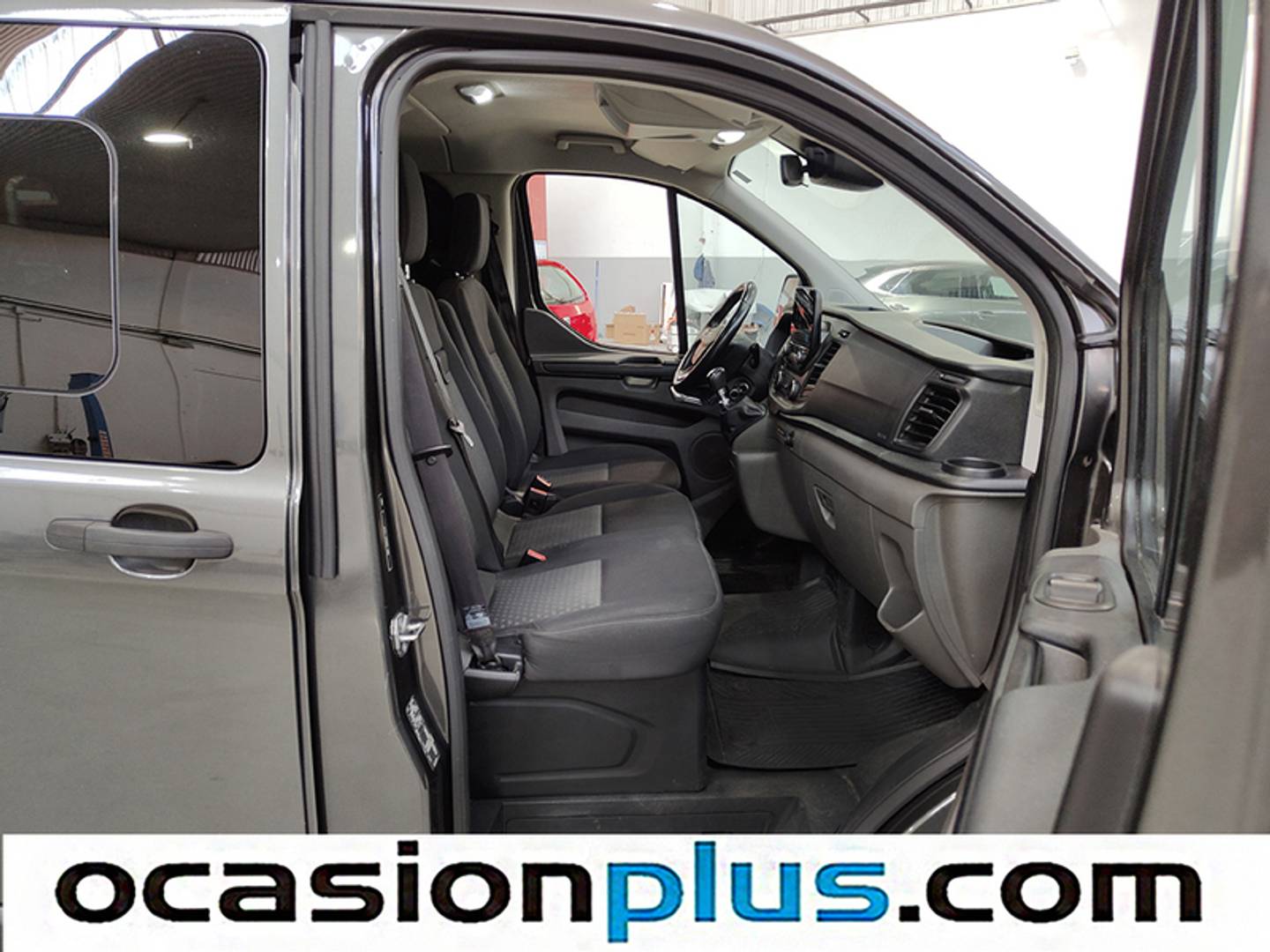 Foto Ford Transit Custom Ford Transit Custom Kombi 2.0 TDCI 320 L1 Trend (130 CV)