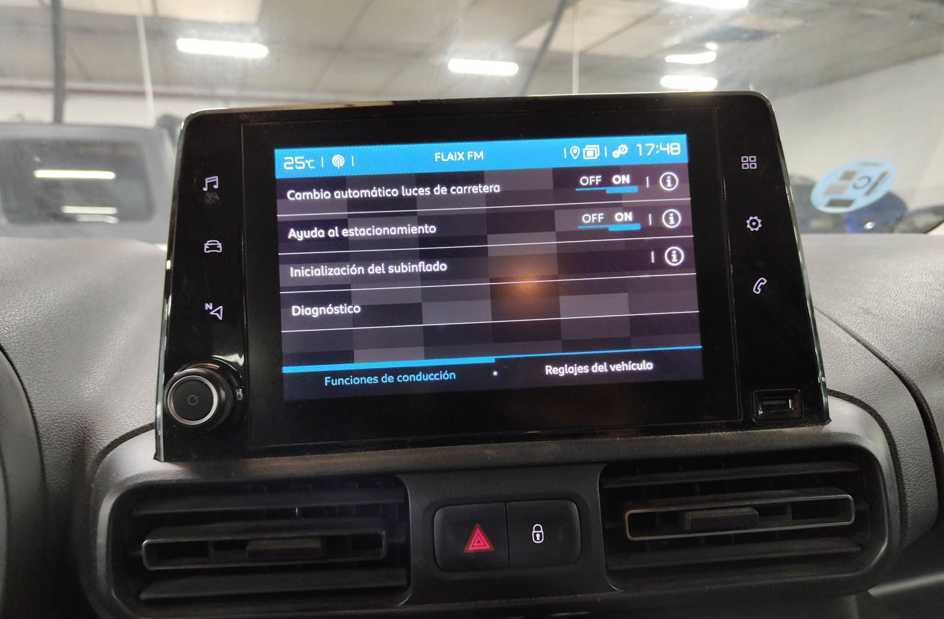 Citroën Berlingo BlueHDi 130 Talla XL Shine EAT8 7 plazas - foto 11