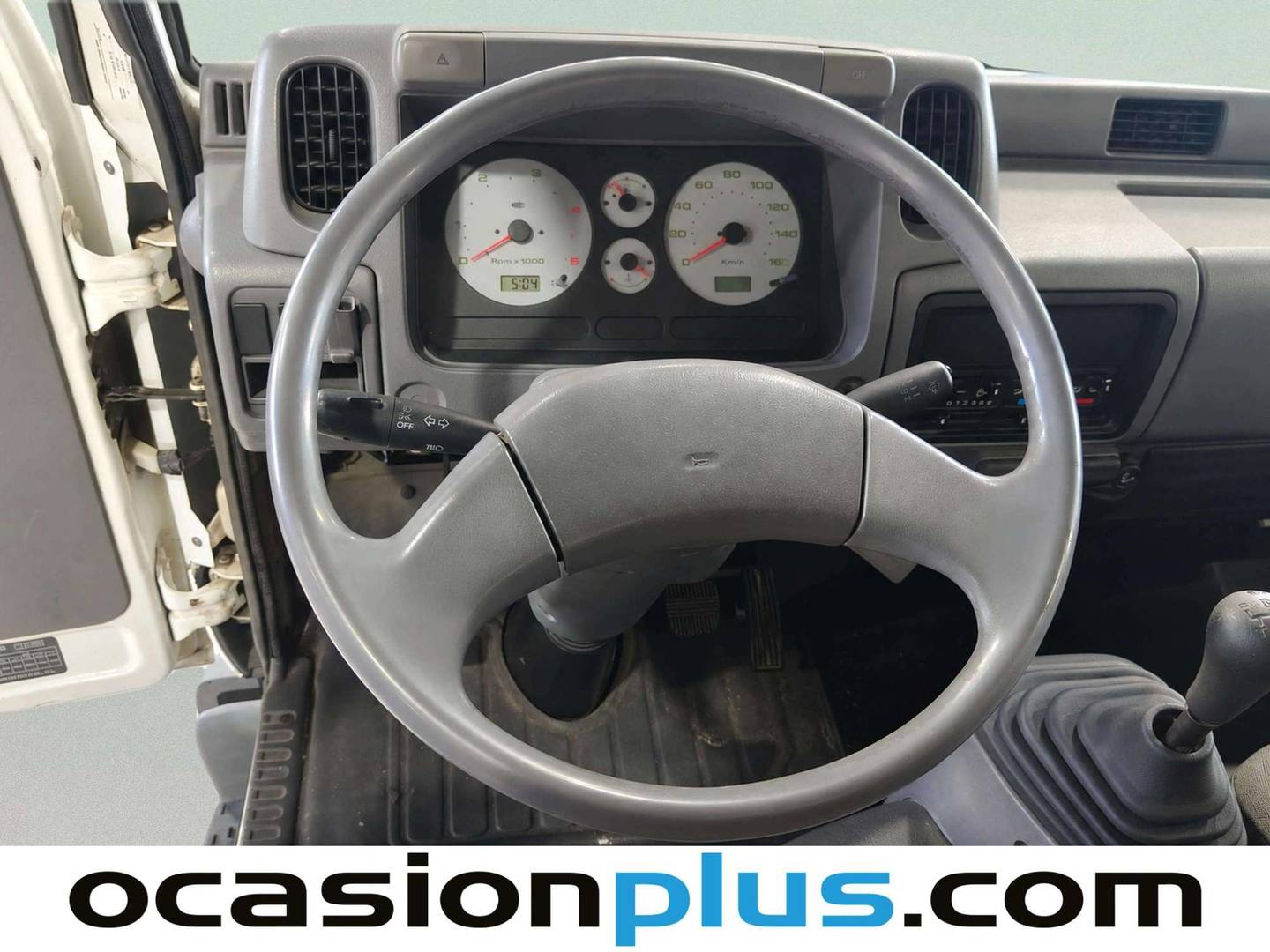 Nissan Cabstar E Nissan Cabstar Chasis 3.0 TL 120.35/1 corta (120 CV) diésel
