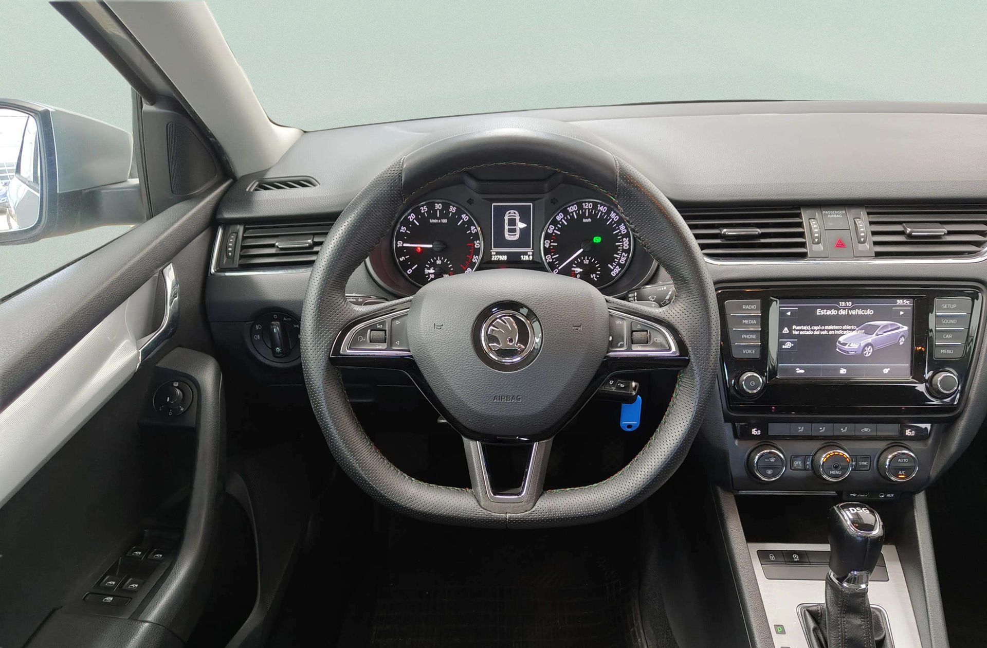 Škoda Octavia 1.6 TDI CR Like DSG - foto 17