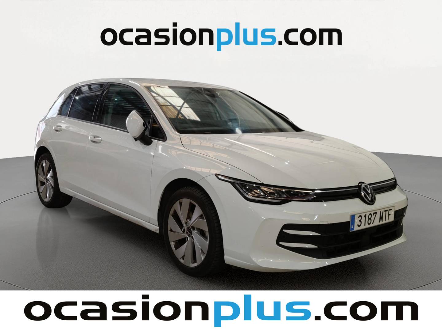 Foto delantera Volkswagen Golf Volkswagen Golf 1.5 TSI (116 CV) derecha