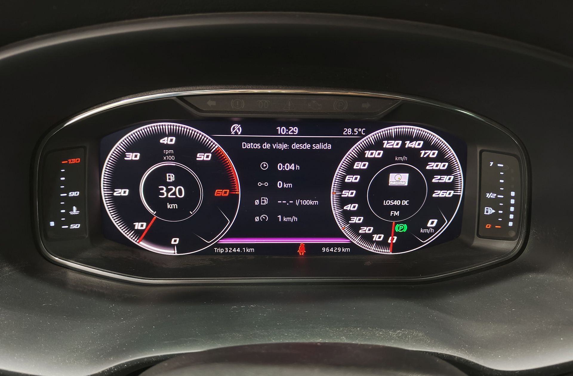 SEAT León 2.0 TDI FR Plus - foto 24