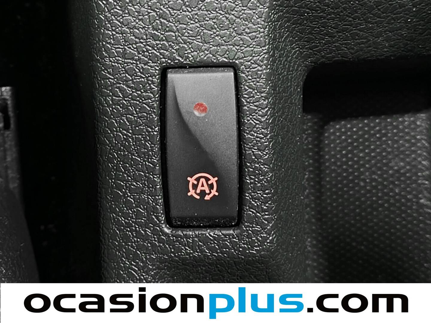 Equipamiento del Dacia Sandero Dacia Sandero Stepway Essential TCe (90 CV)