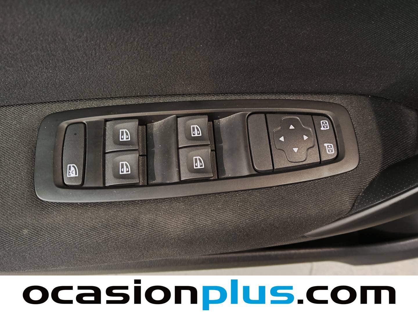 Foto Renault Mégane Renault Megane Limited Energy TCe (130 CV)