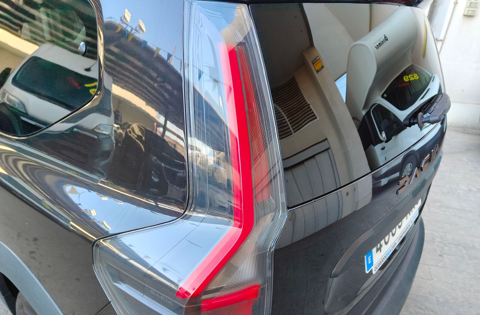 Dacia Jogger Extreme Hybrid 7 plazas - foto 16