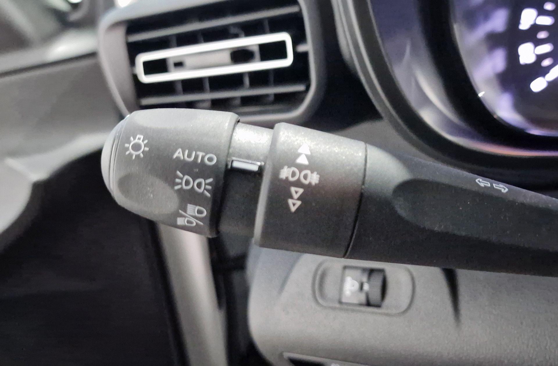 Toyota Proace City 1.5 D VX L1 - foto 22