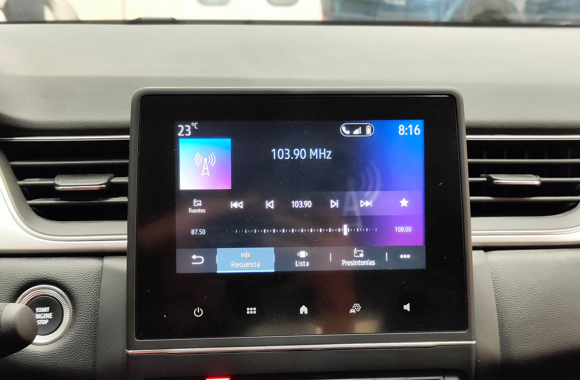 Renault Captur Zen TCe Micro Híbrido EDC GPF - foto 33