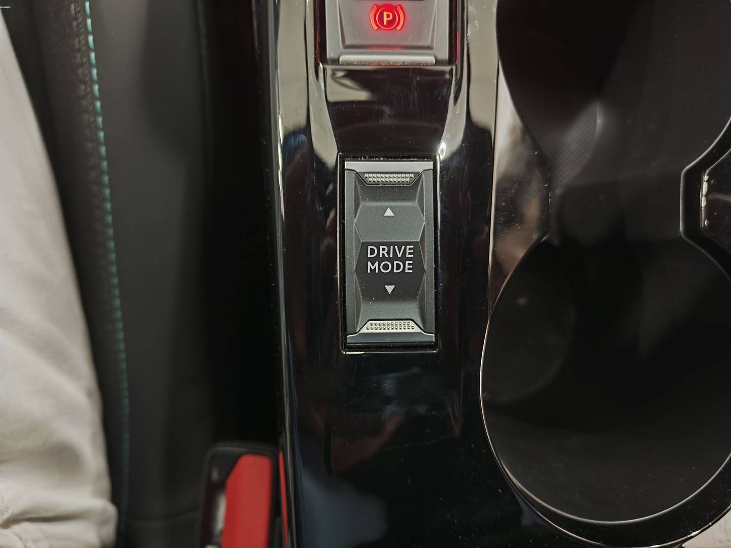 Foto Peugeot 2008 Peugeot 2008 PureTech 100 S&S Allure Pack (100 CV)