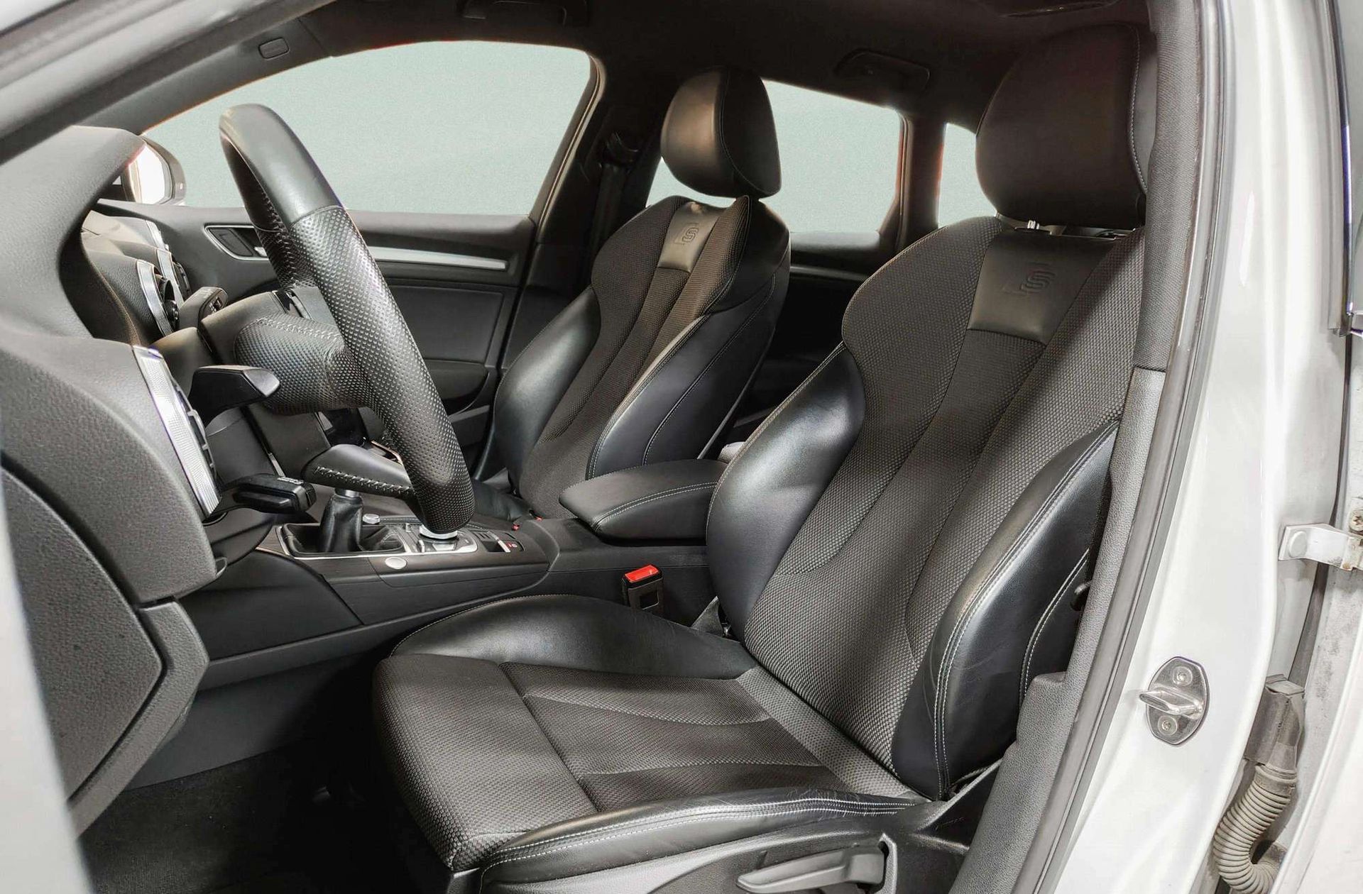 Audi A3 Sportback S line 35 TFSI - foto 14