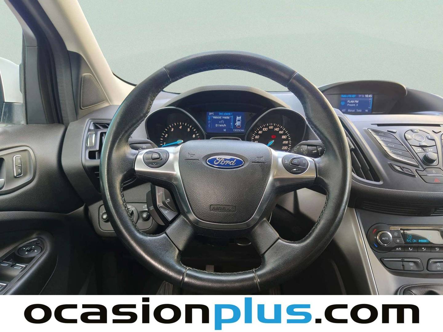 Extras y acabados del Ford Kuga Ford Kuga 1.5 EcoBoost S&S Trend 4x2 (120 CV)