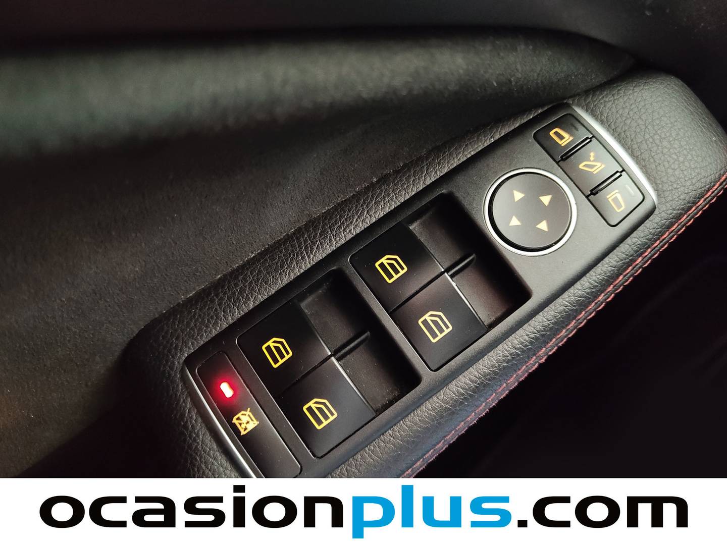 Foto Mercedes GLA Mercedes-Benz GLA 200 d (136 CV) Pack AMG