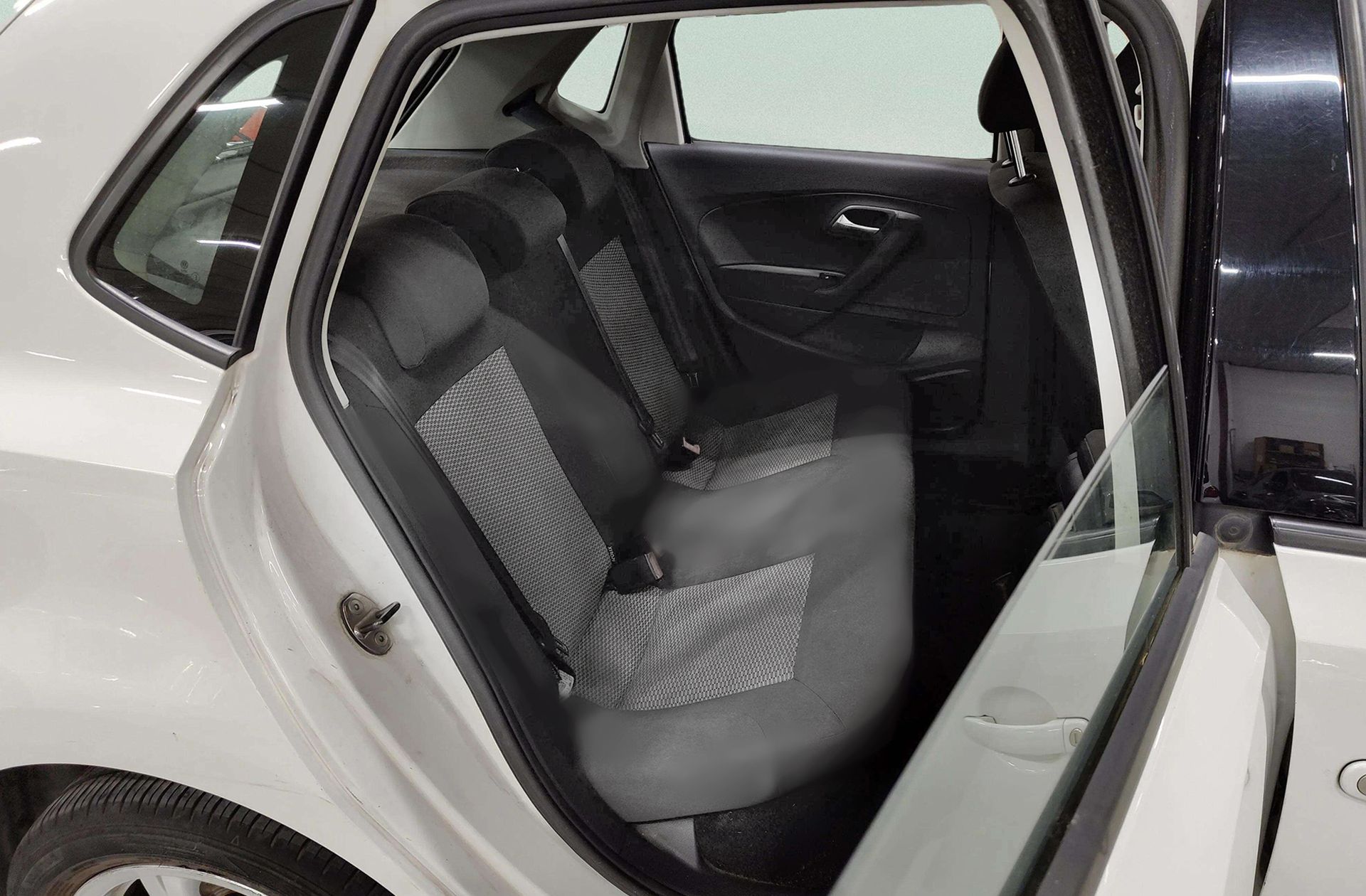 Volkswagen Polo Advance 1.2 TSI DSG - foto 13