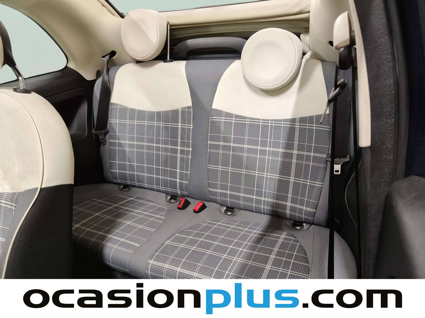 Foto asientos traseros Fiat 500C Fiat 500C 1.0 6v GSE Lounge (70 CV)