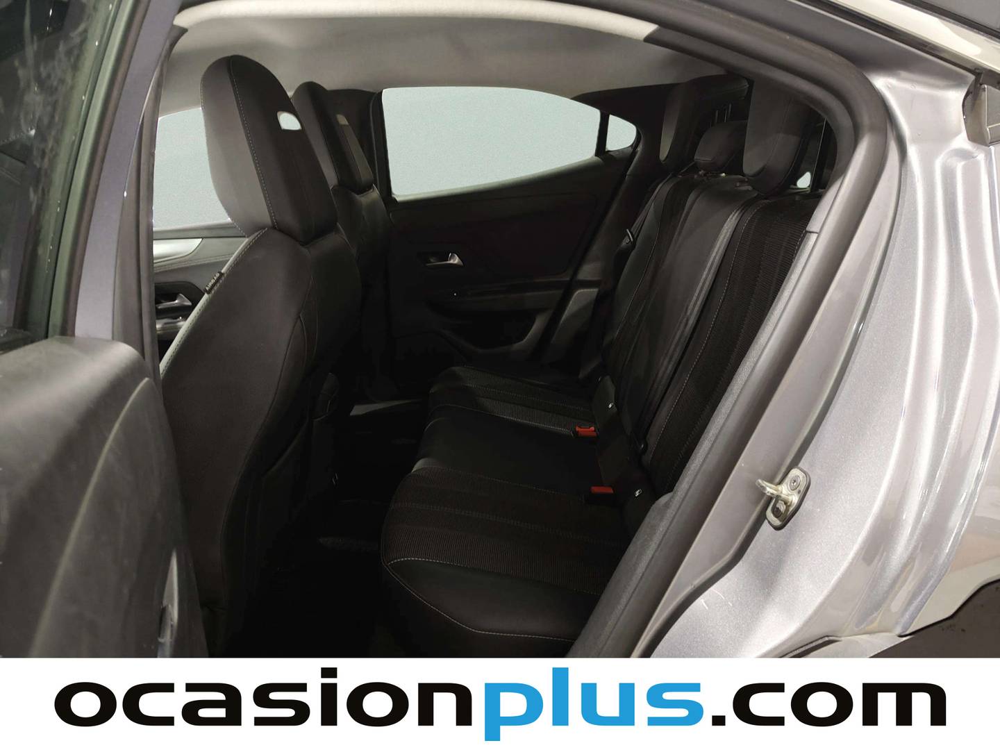 Foto asientos traseros Opel Mokka Opel Mokka 1.2 T Business Elegance (100 CV)