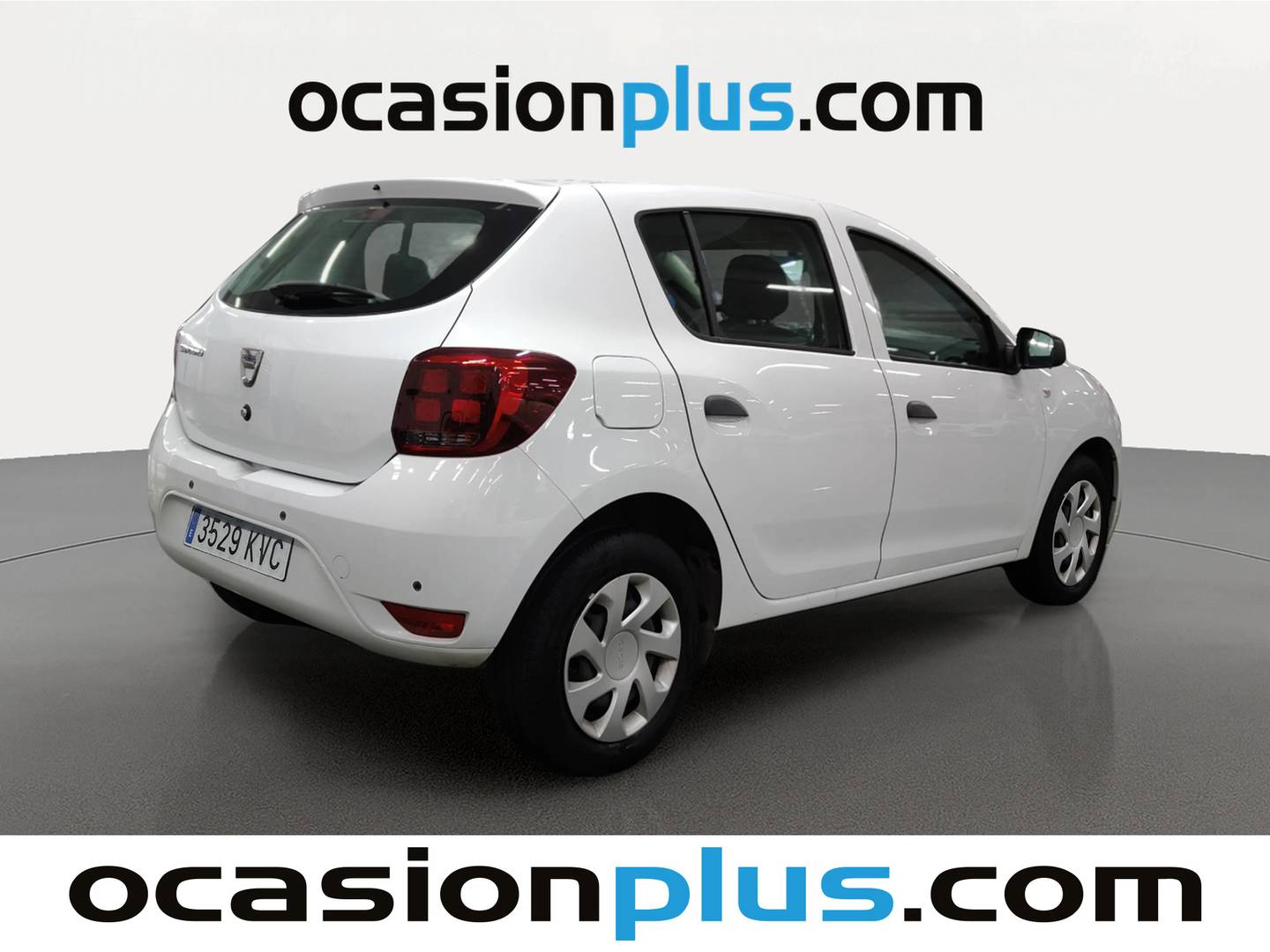 Foto trasera Dacia Sandero Dacia Sandero Essential 1.0  (73 CV) derecha