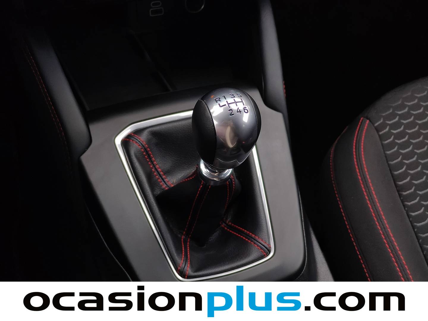 Foto Ford Kuga Ford Kuga 1.5T EcoBoost ST-Line 4x2 (150 CV)