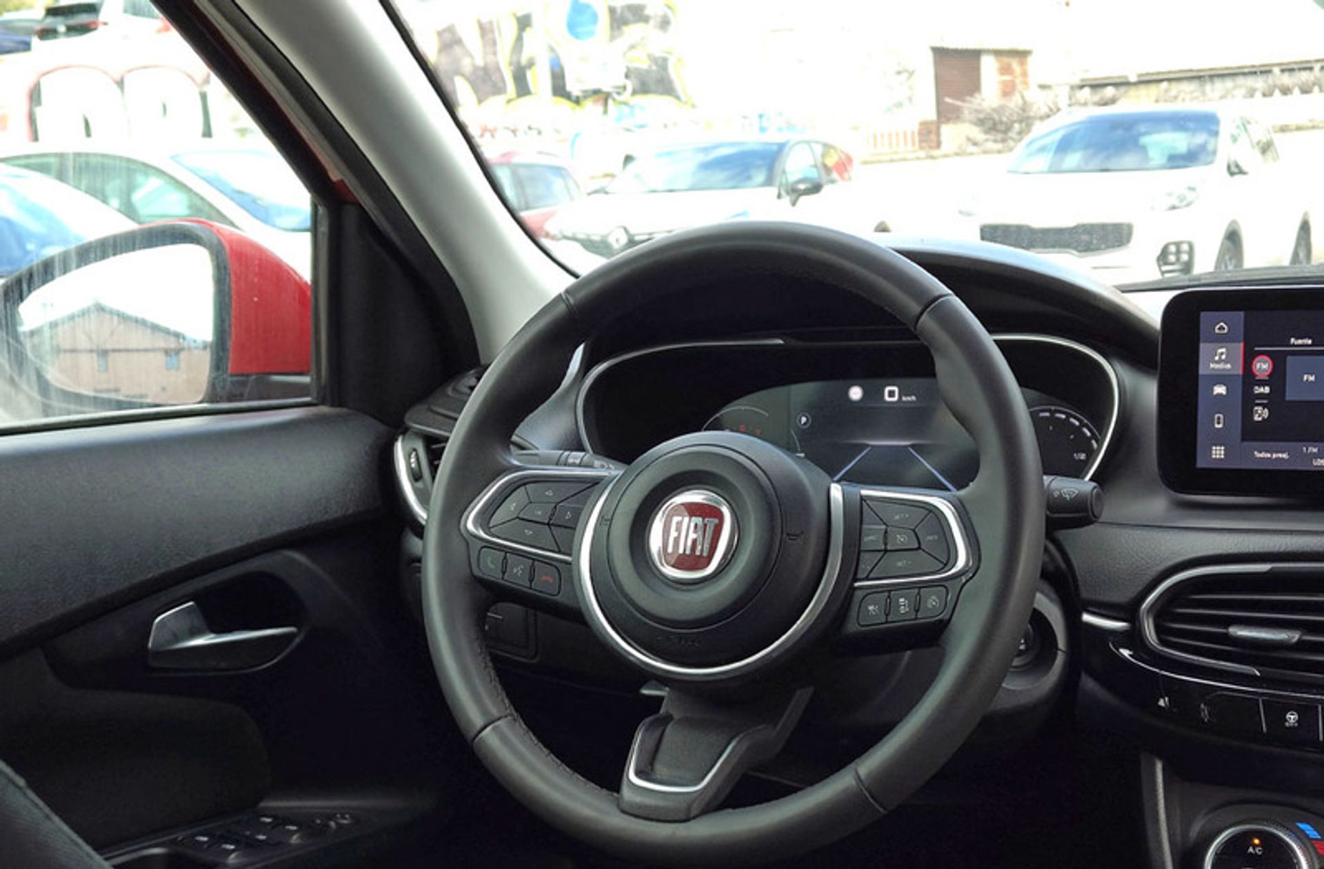 Fiat Tipo 1.5 Hybrid Cross DCT - foto 25