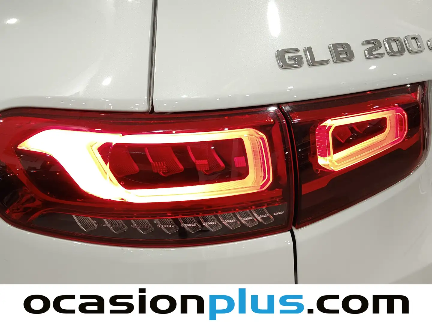 Foto Mercedes GLB Mercedes-Benz GLB 200 d (150 CV) Pack AMG 7 Plazas