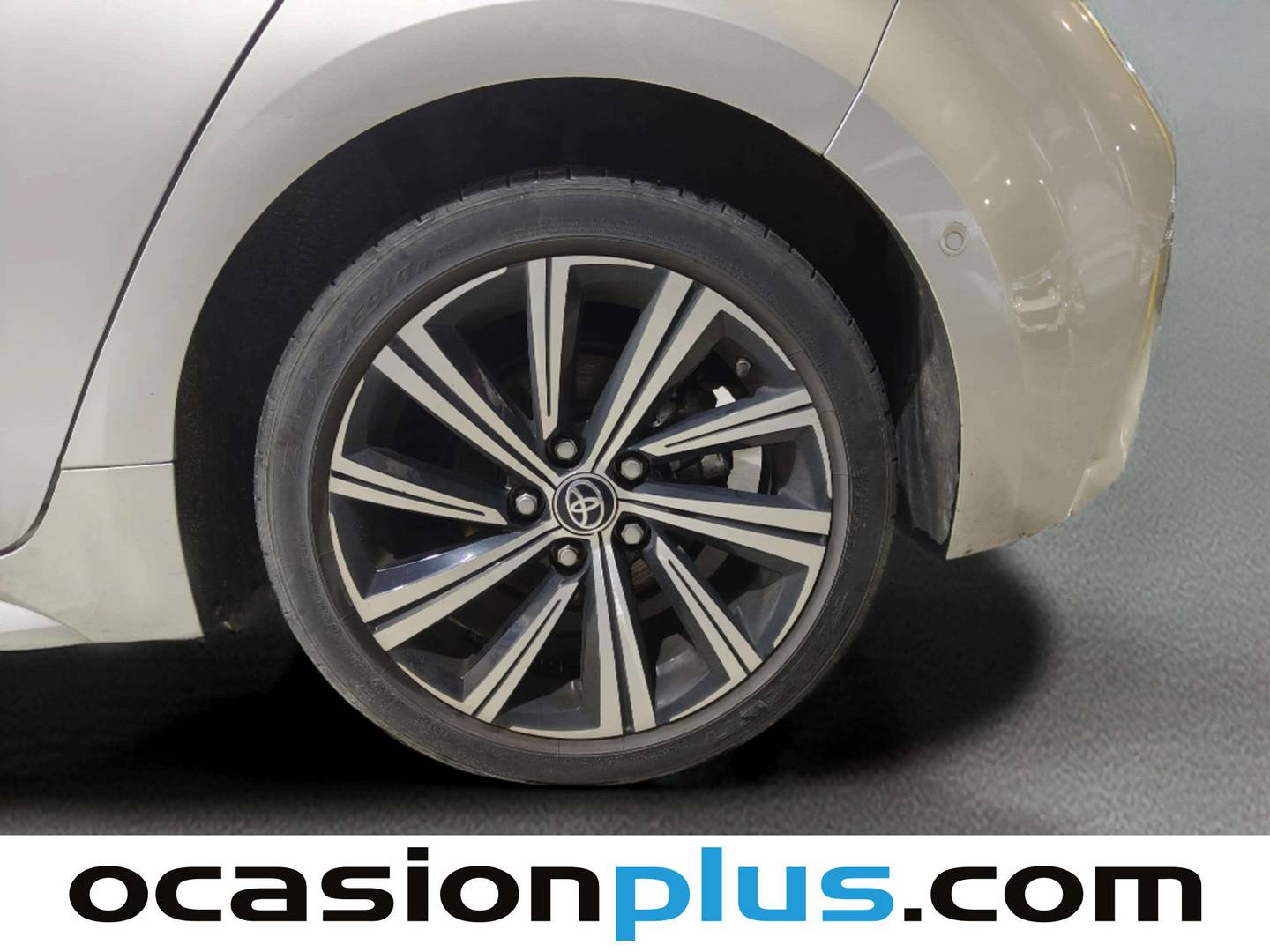 Foto Toyota Corolla Toyota Corolla 140H Active Plus (140 CV)