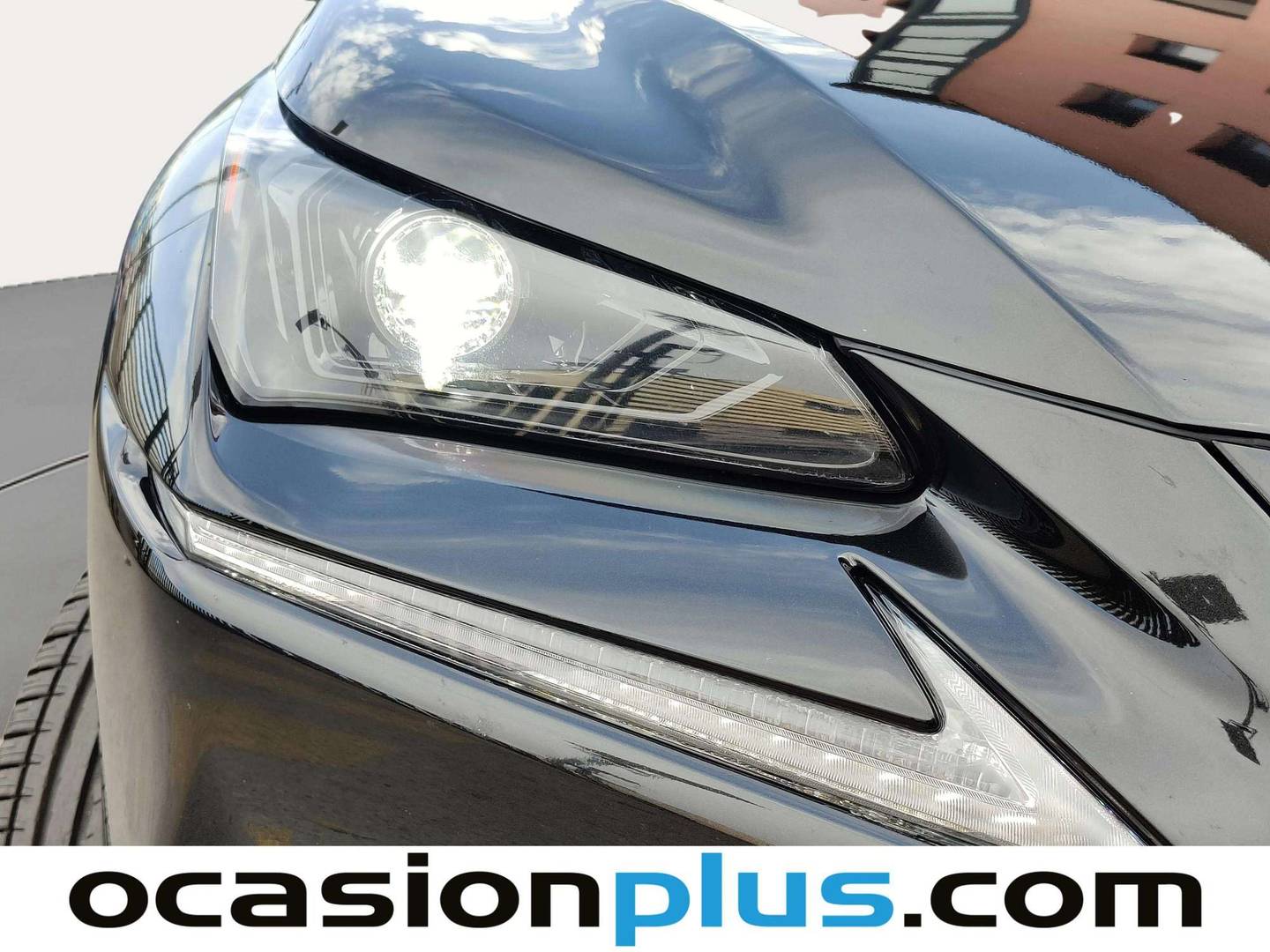 Foto Lexus NX Lexus NX 300h Premium 2WD (197 CV)