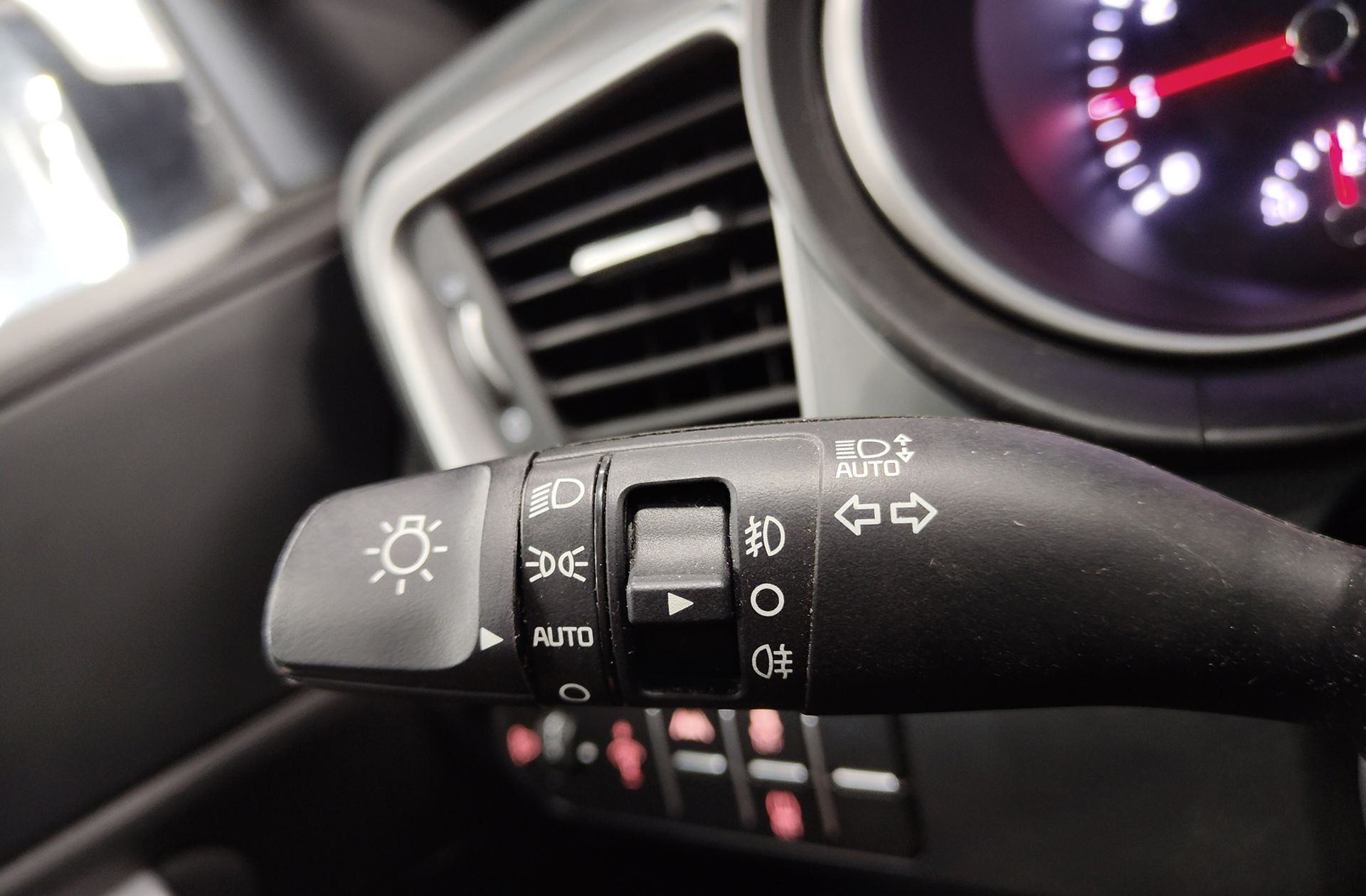 Kia XCeed 1.0 T-GDi Drive - foto 26