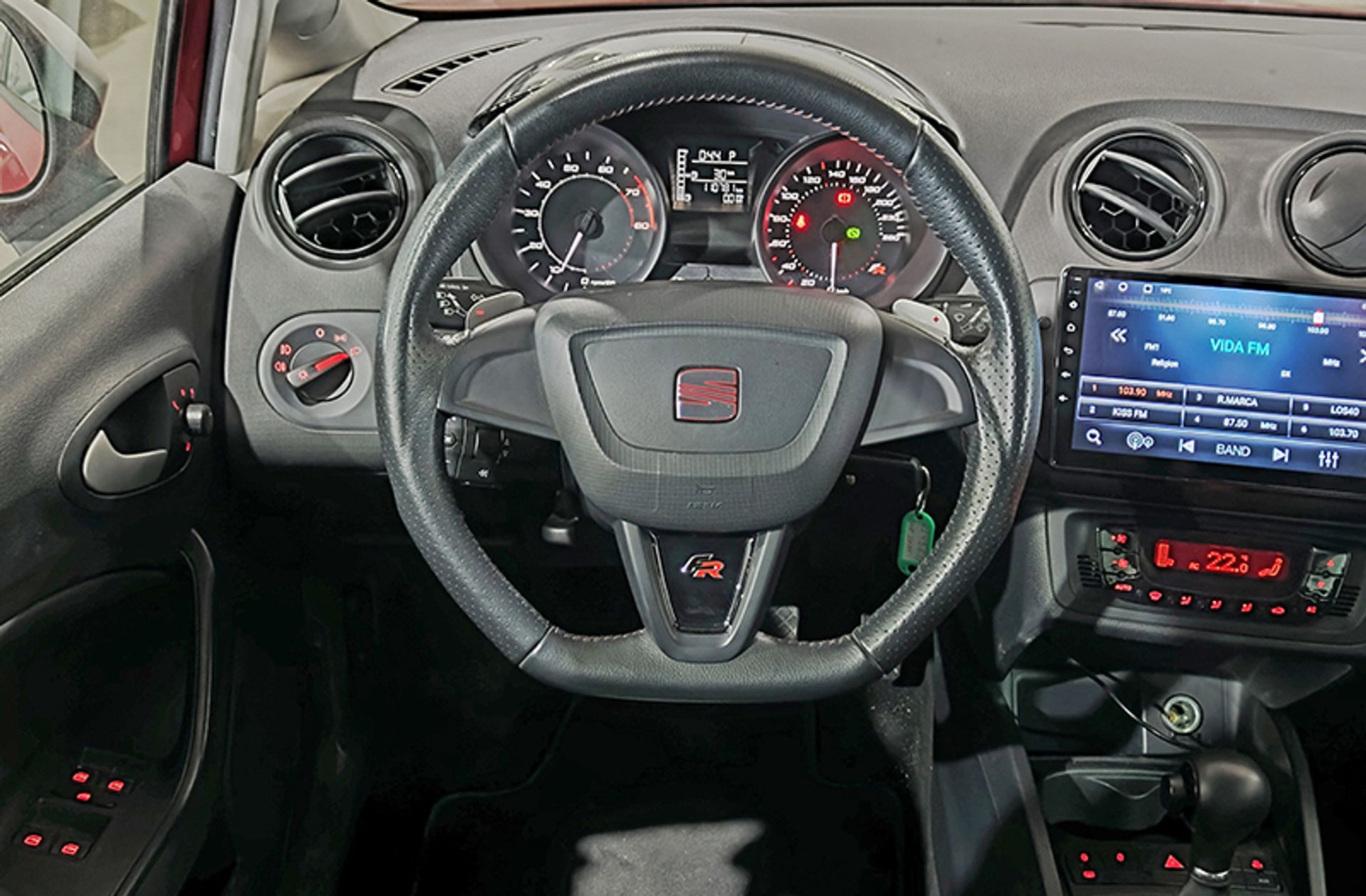 SEAT Ibiza 1.4 TSI FR DSG - foto 21