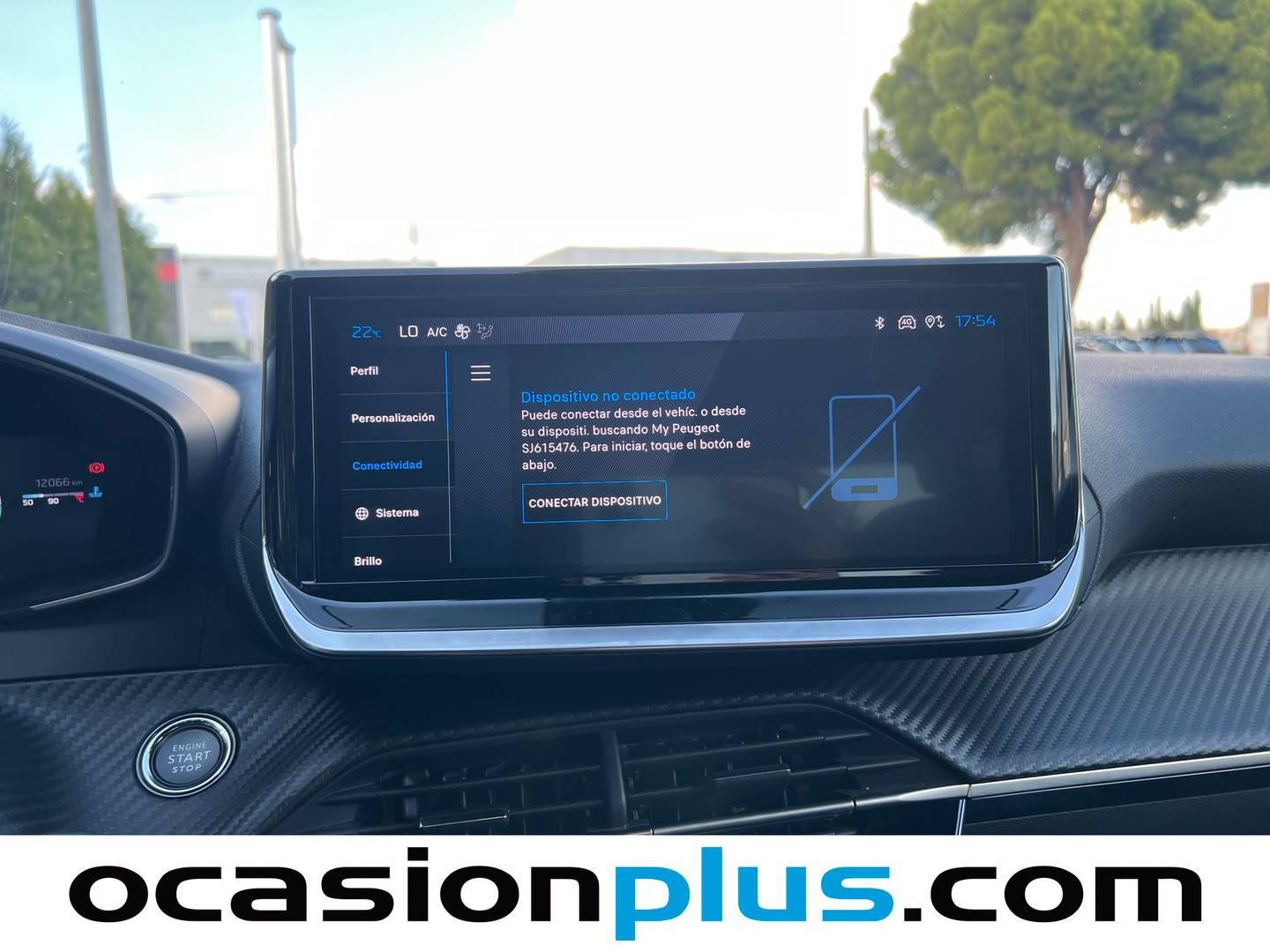 Foto Peugeot 2008 Peugeot 2008 Allure Hybrid eDCS6 (136 CV)