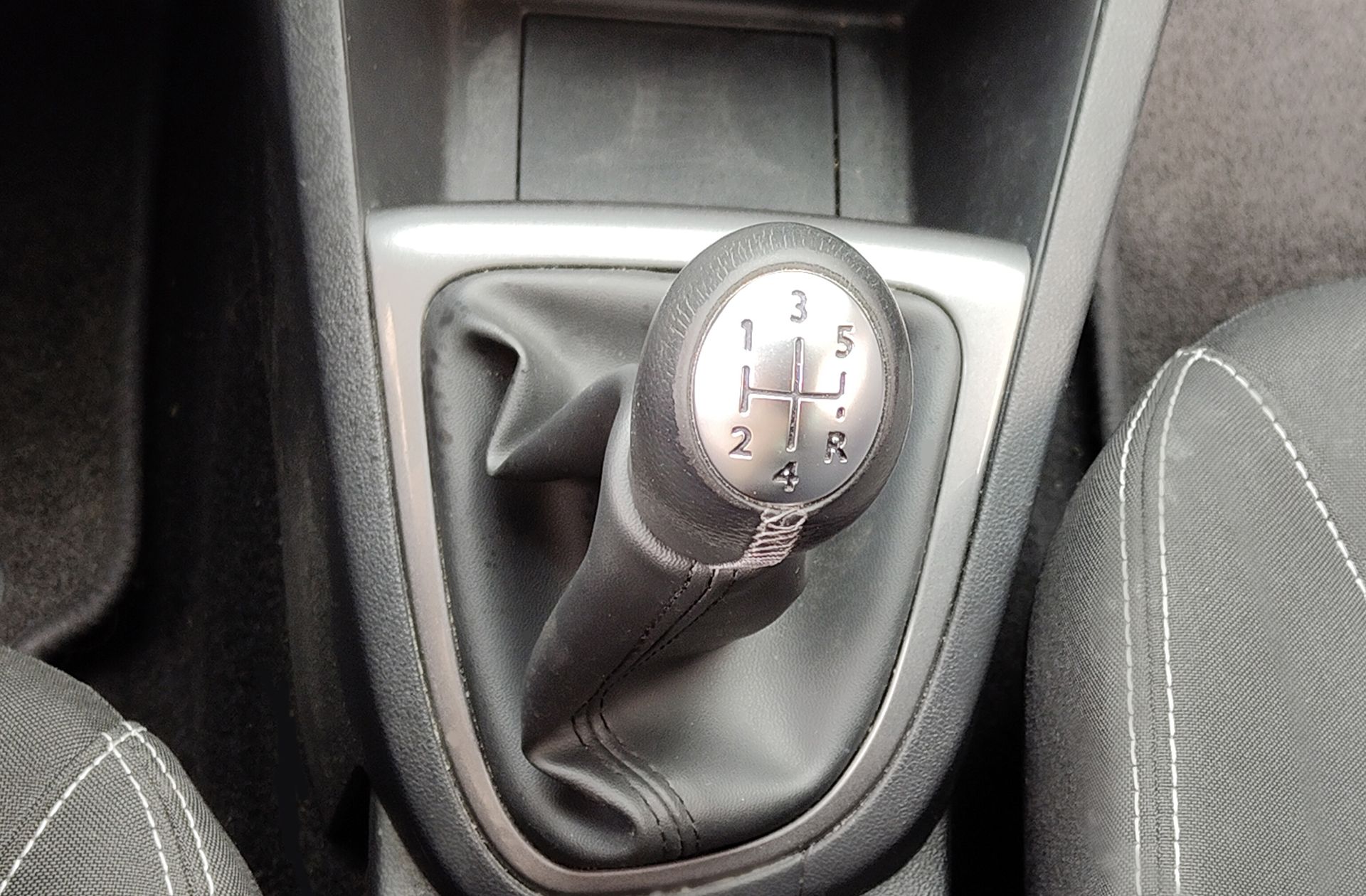 Renault Clio Limited 1.2 16v - foto 5