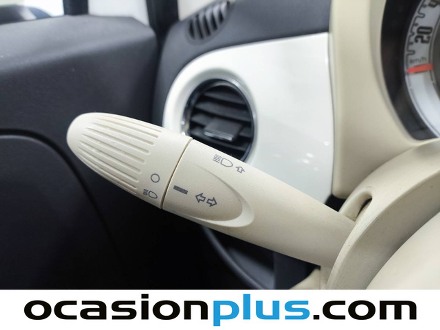 Foto Fiat 500 Fiat 500 1.2 8v Lounge (69 CV)