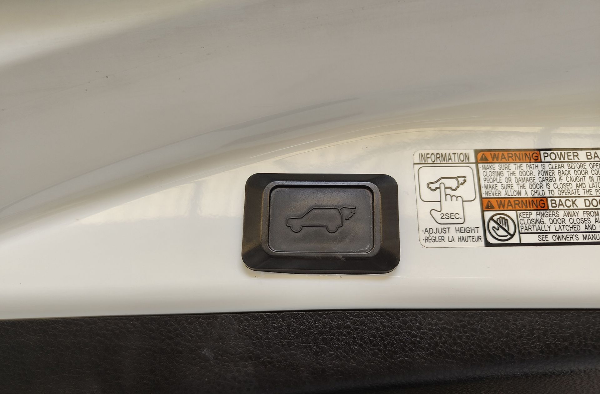Toyota RAV4 2.5l hybrid Advance 2WD - foto 17